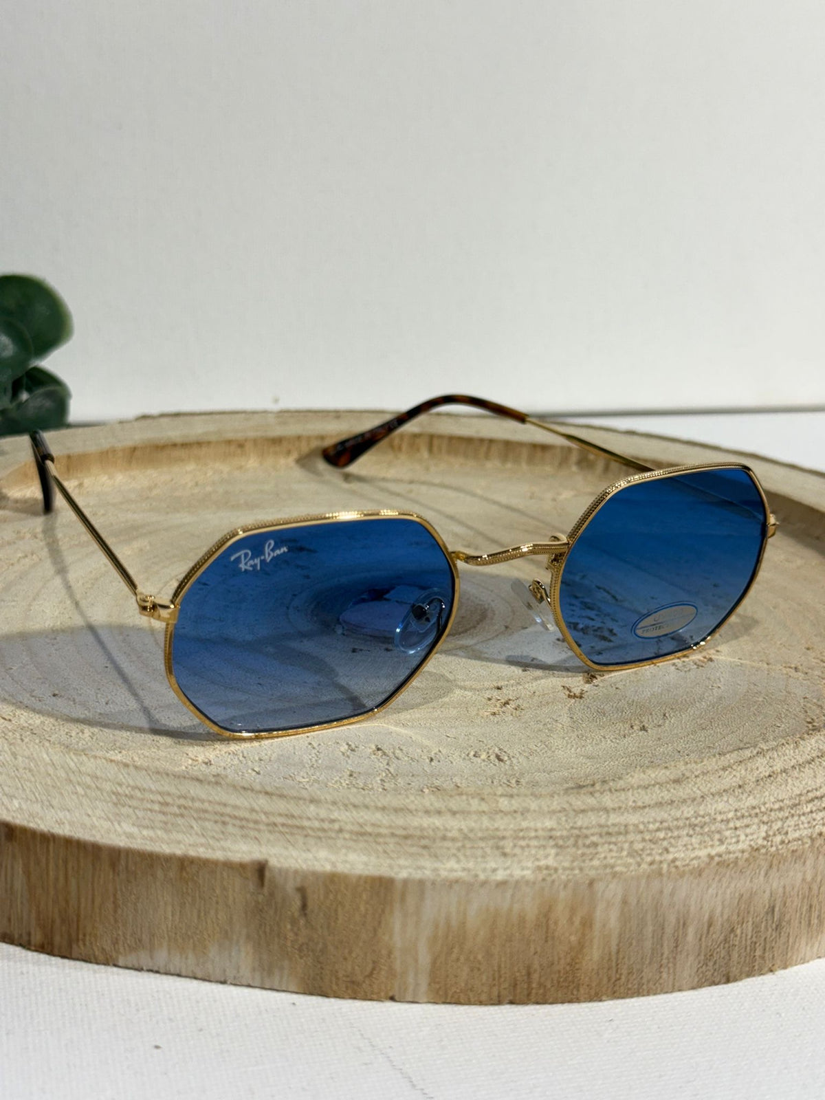 Ray Ban