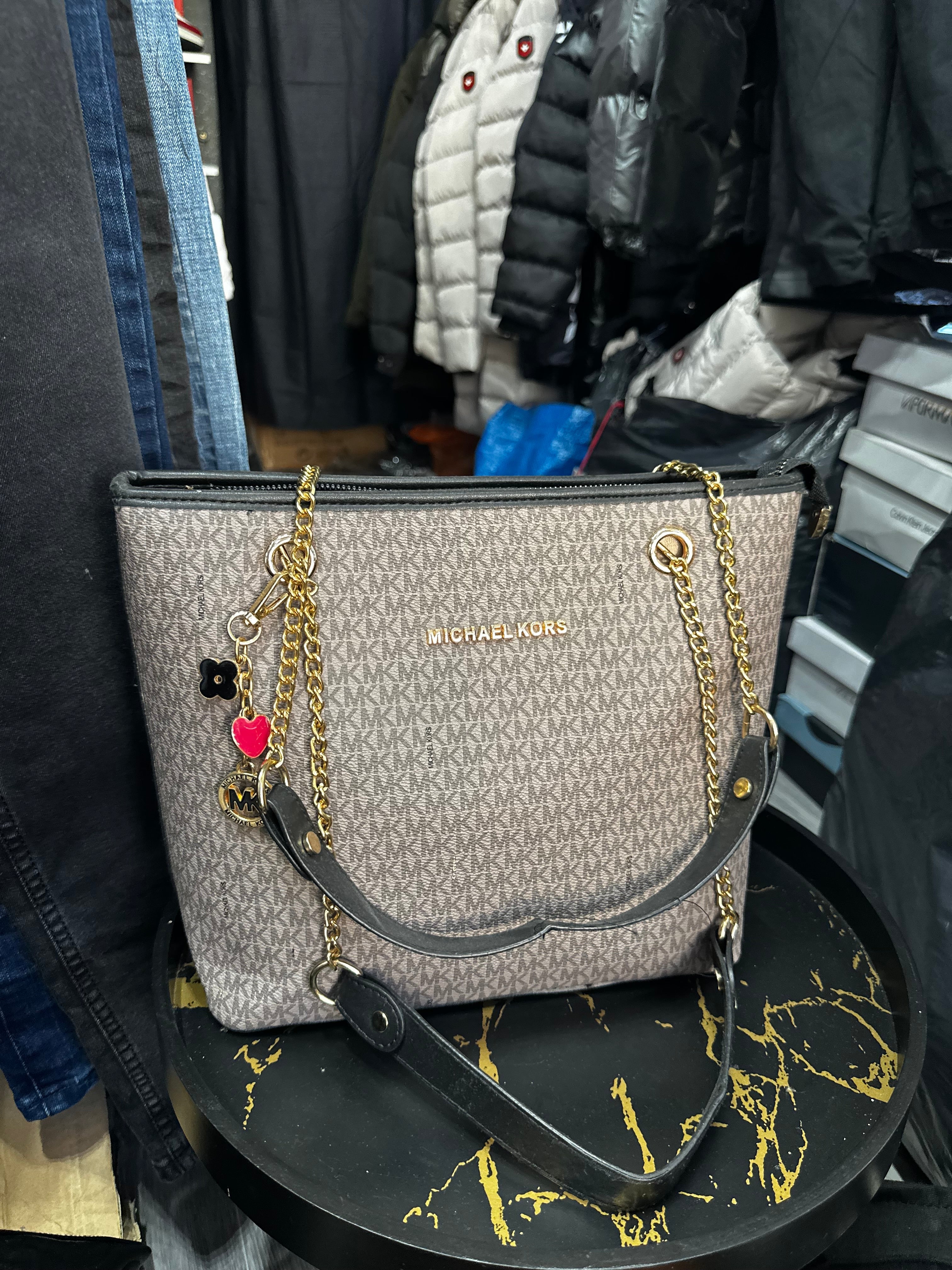 MICHAEL KORS