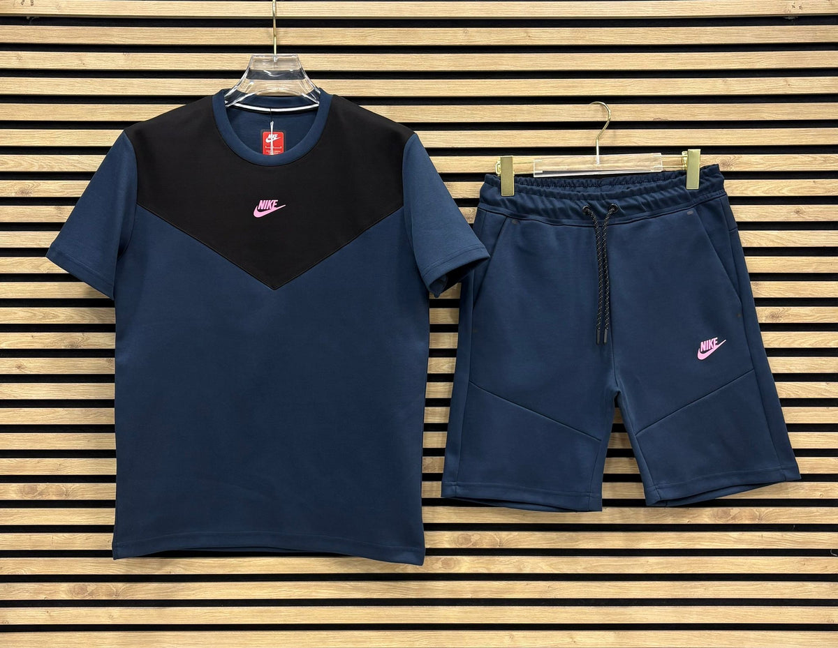 Nike Tech Fleece