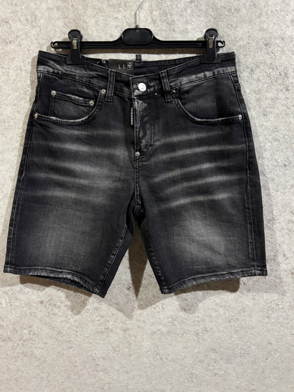 Dsquared2 908