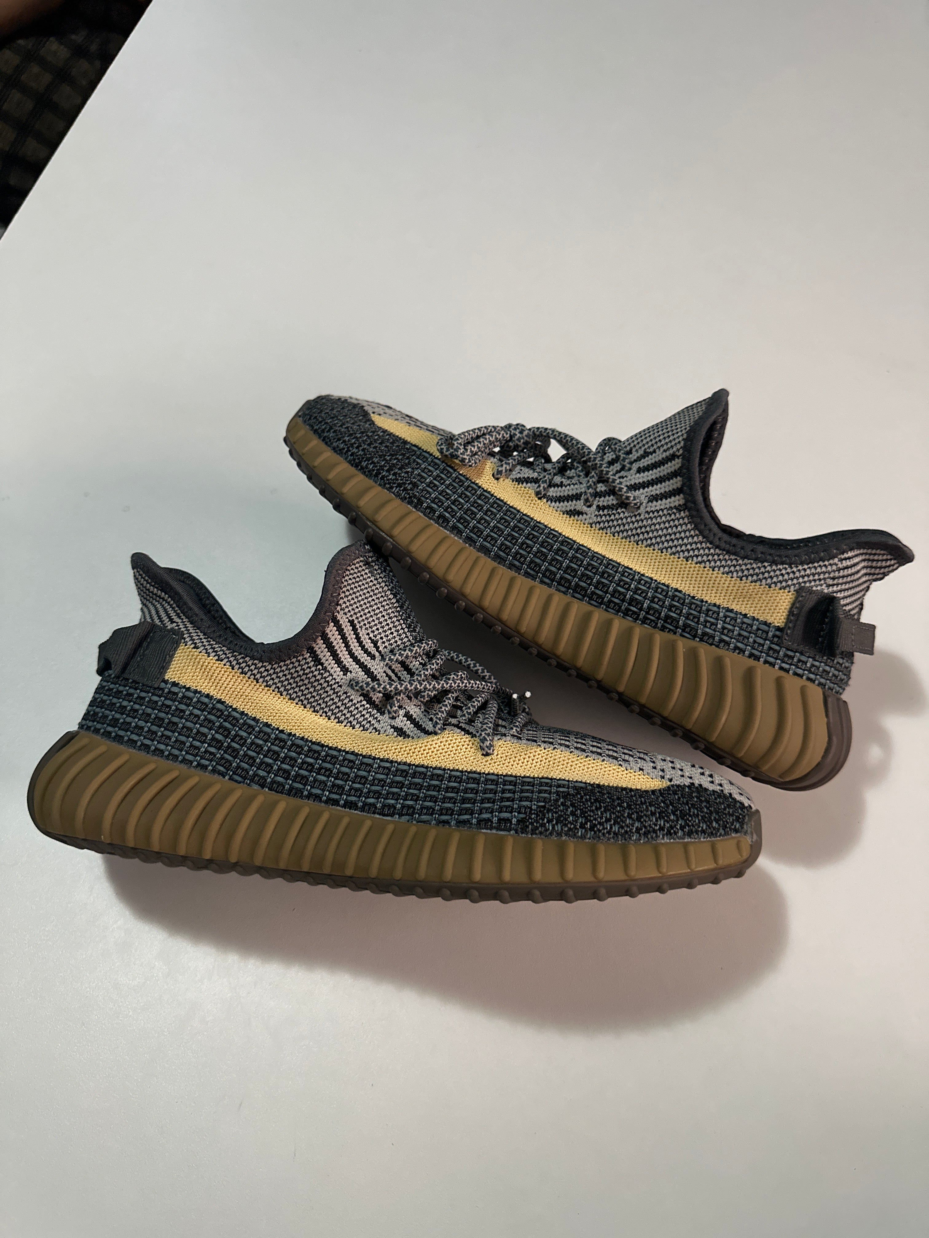 ADIDAY YEEZY