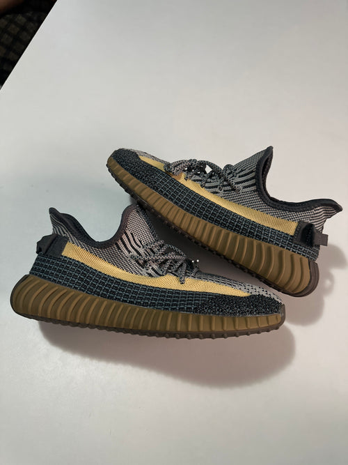ADIDAY YEEZY