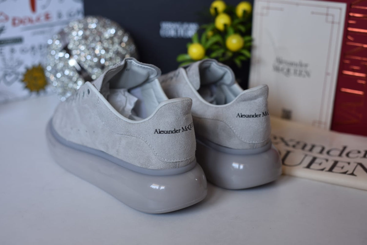 Alexander Mcqueen