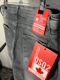 Dsquared2