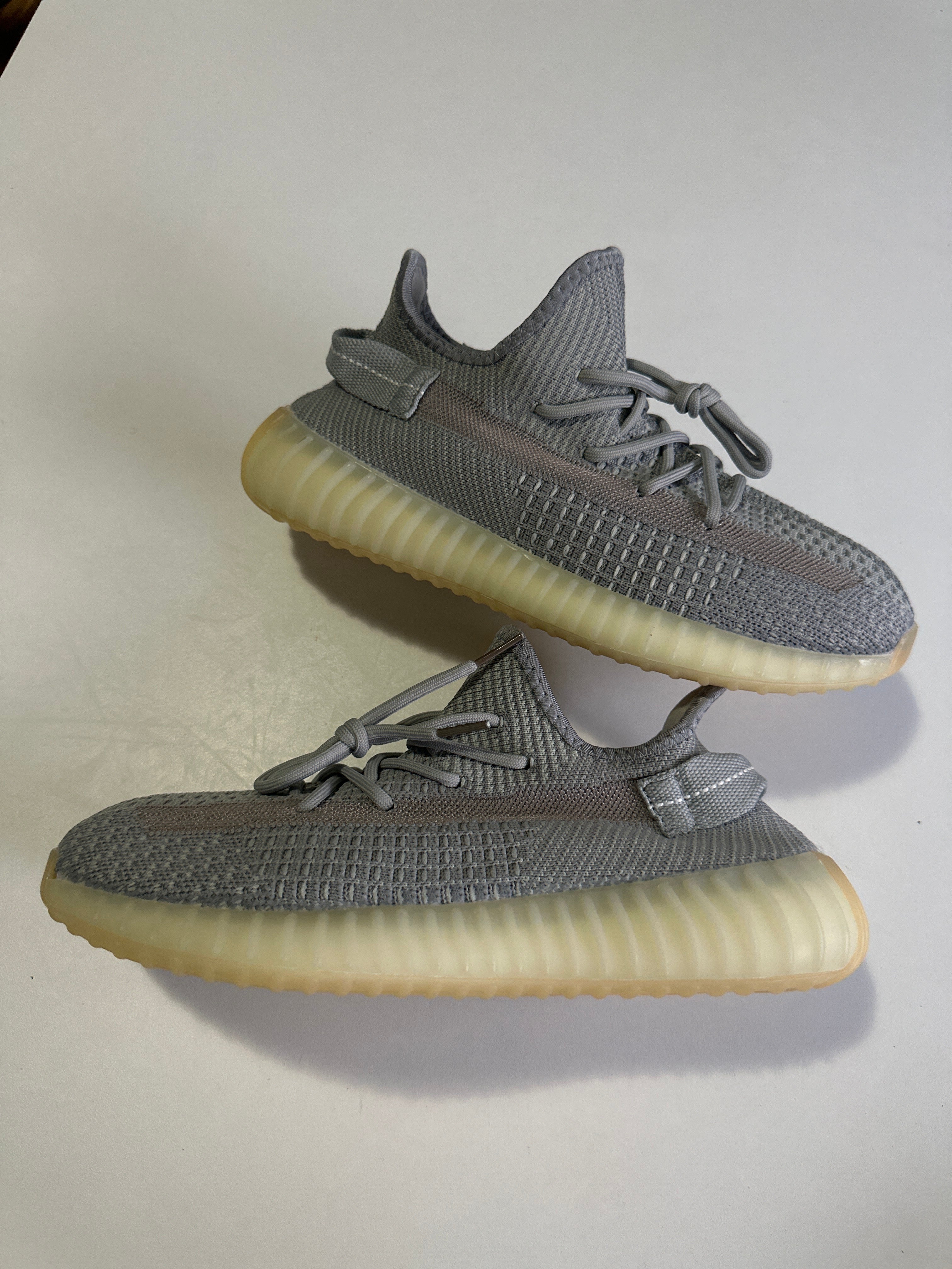 ADIDAY YEEZY