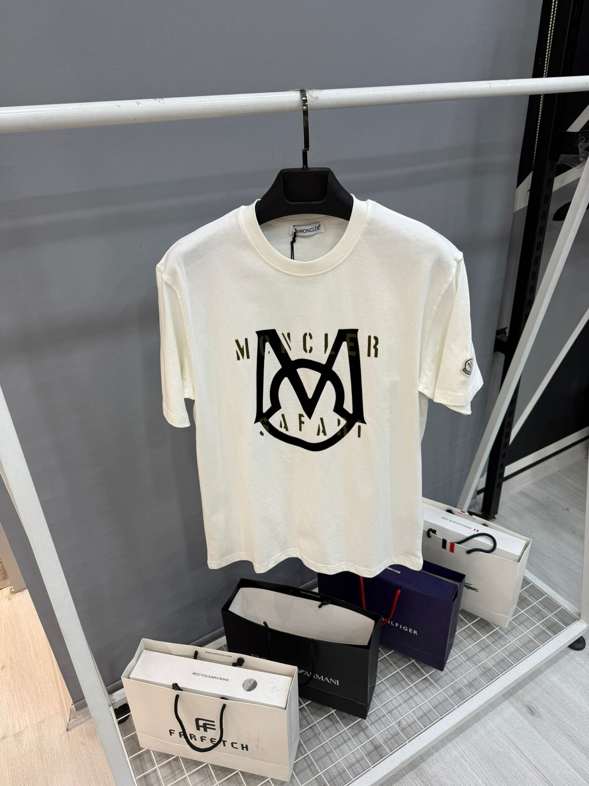 Box 18