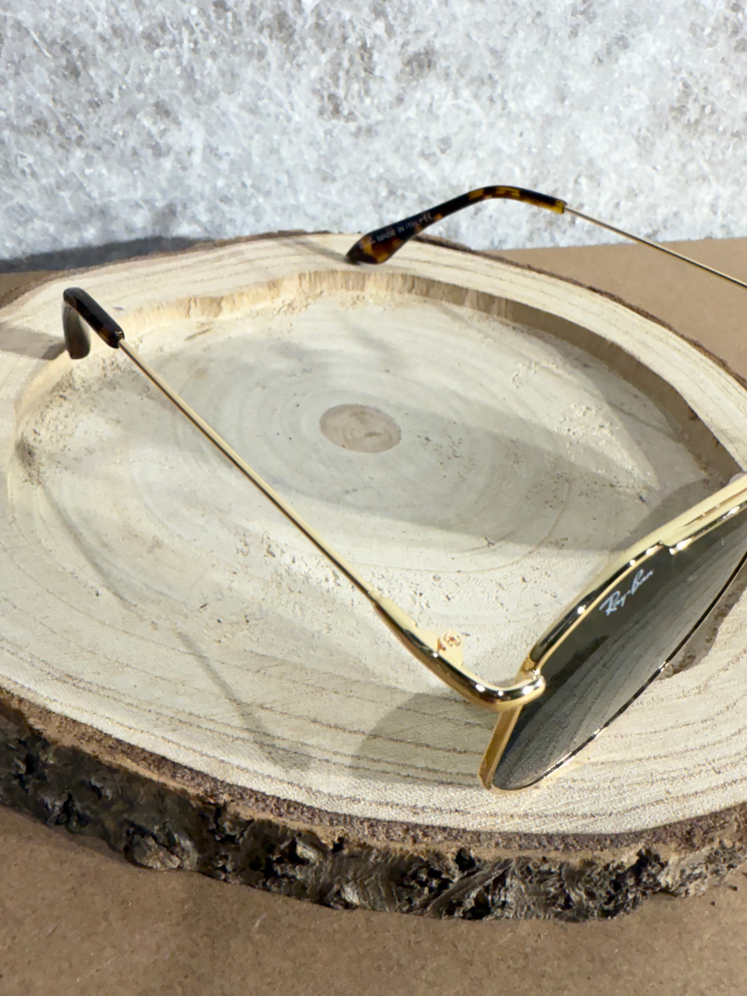 Ray Ban