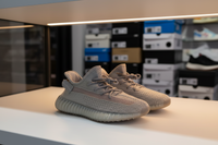 ADIDAY YEEZY