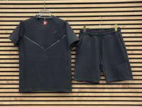Nike Tech Fleece