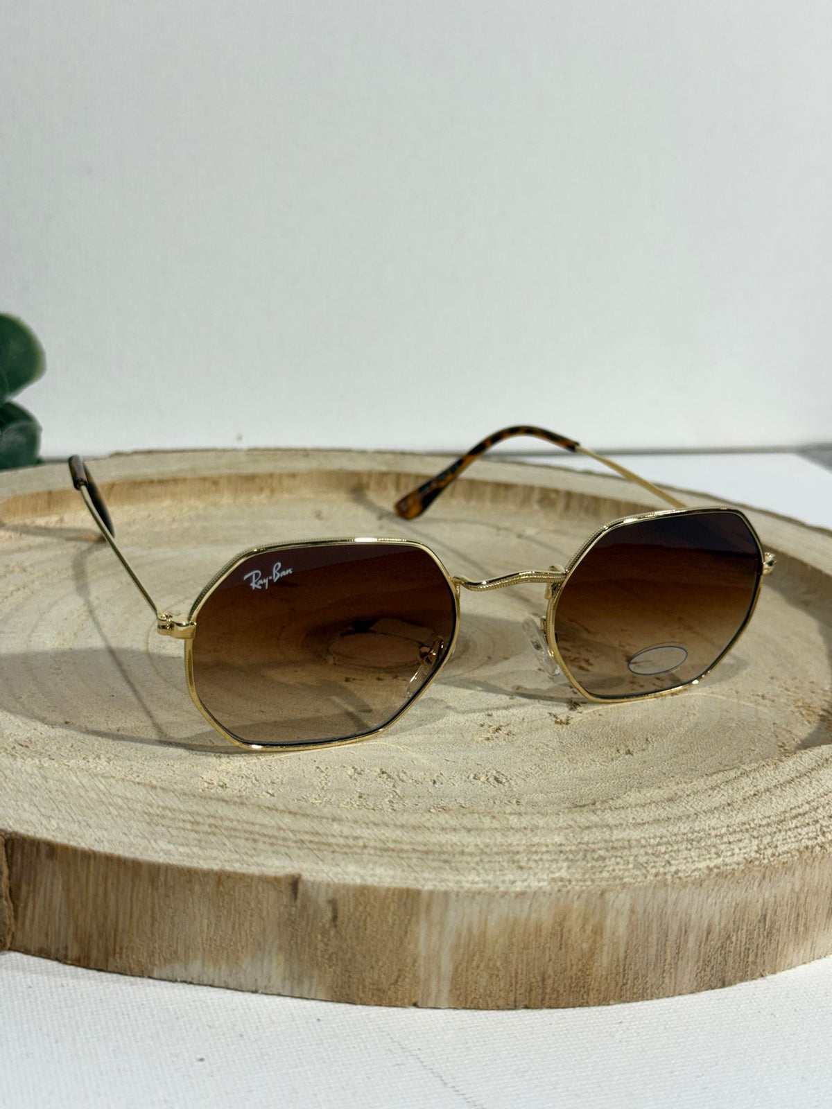 Ray Ban