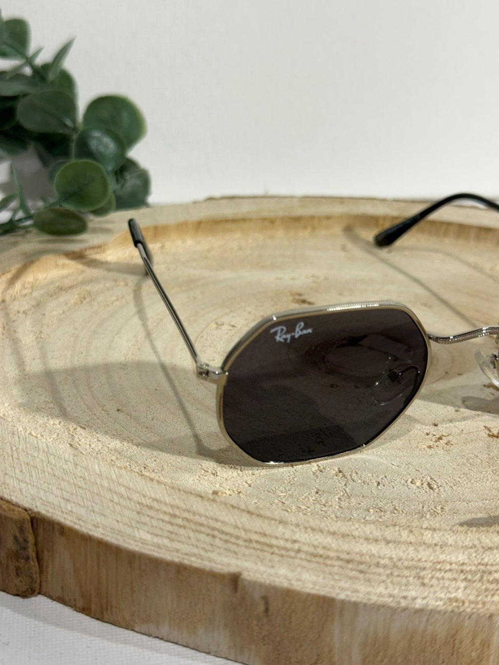 Ray Ban