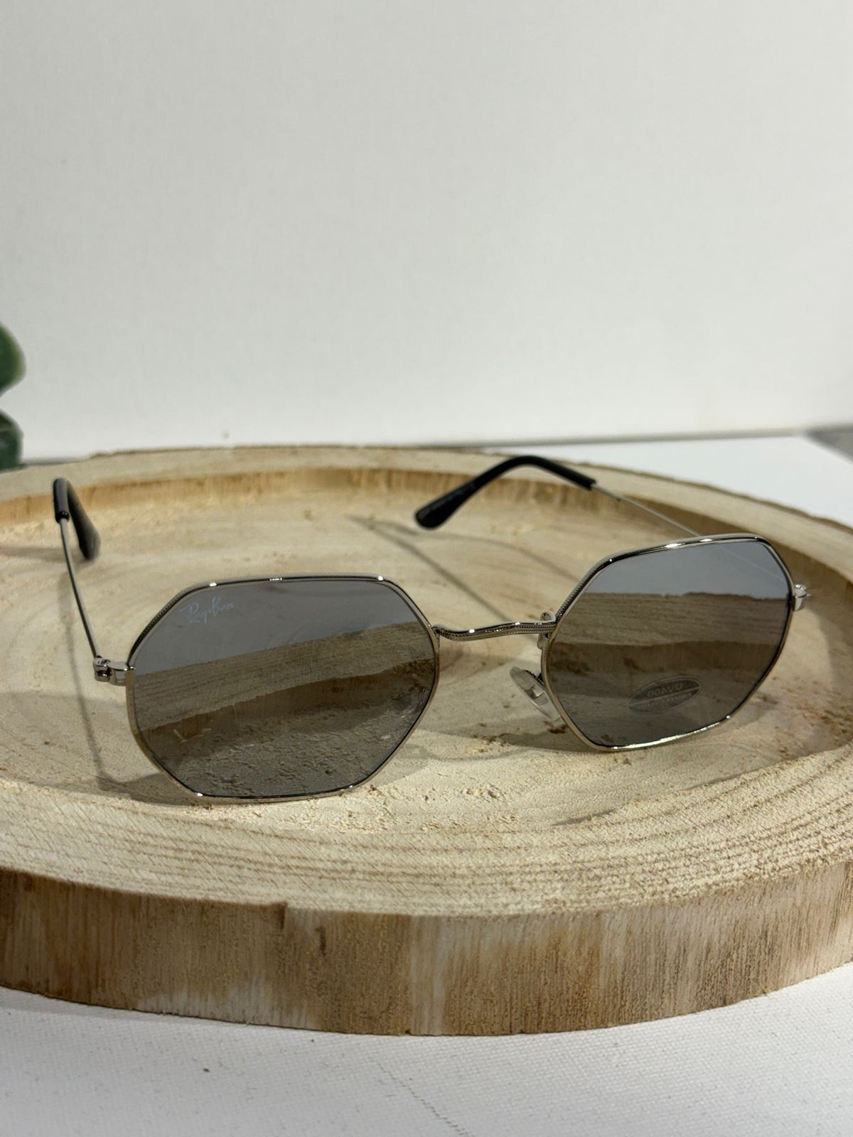 Ray Ban