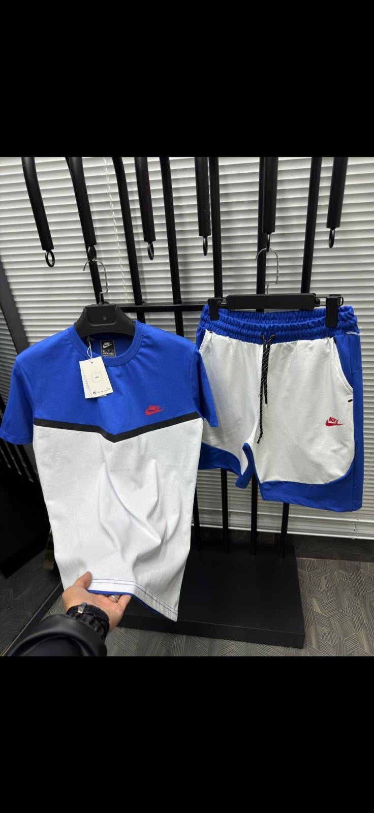 Nike Tech Fleece