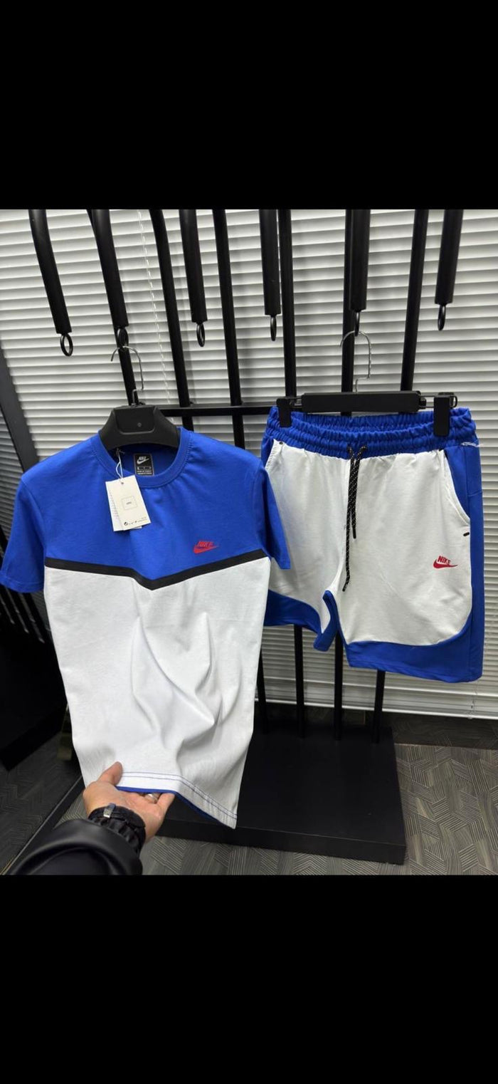 Nike Tech Fleece