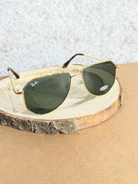 Ray Ban