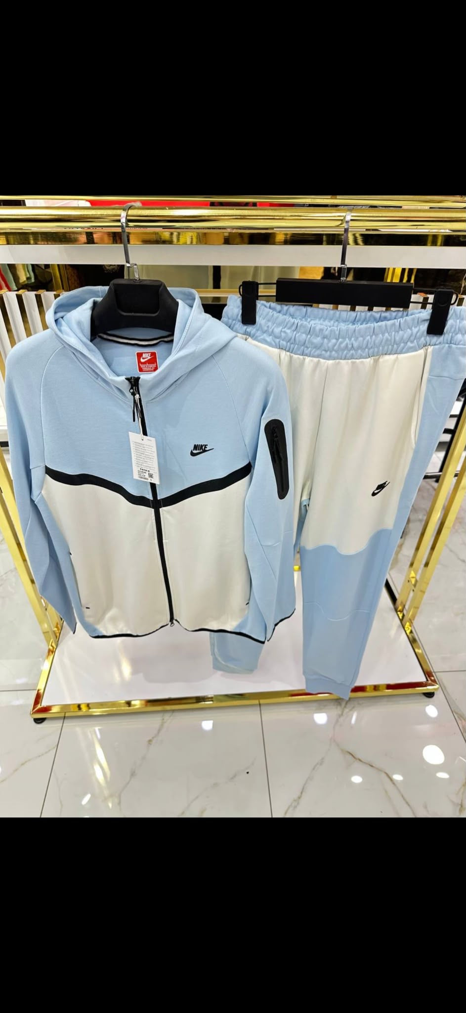 Nike Tech Fleece
