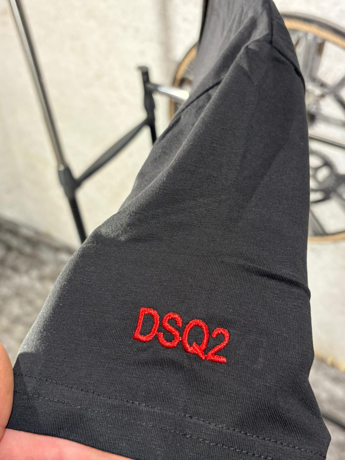 Dsquared2