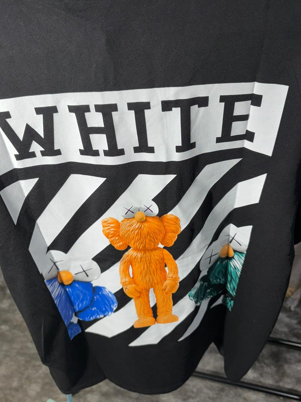 Off White