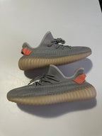 ADIDAY YEEZY