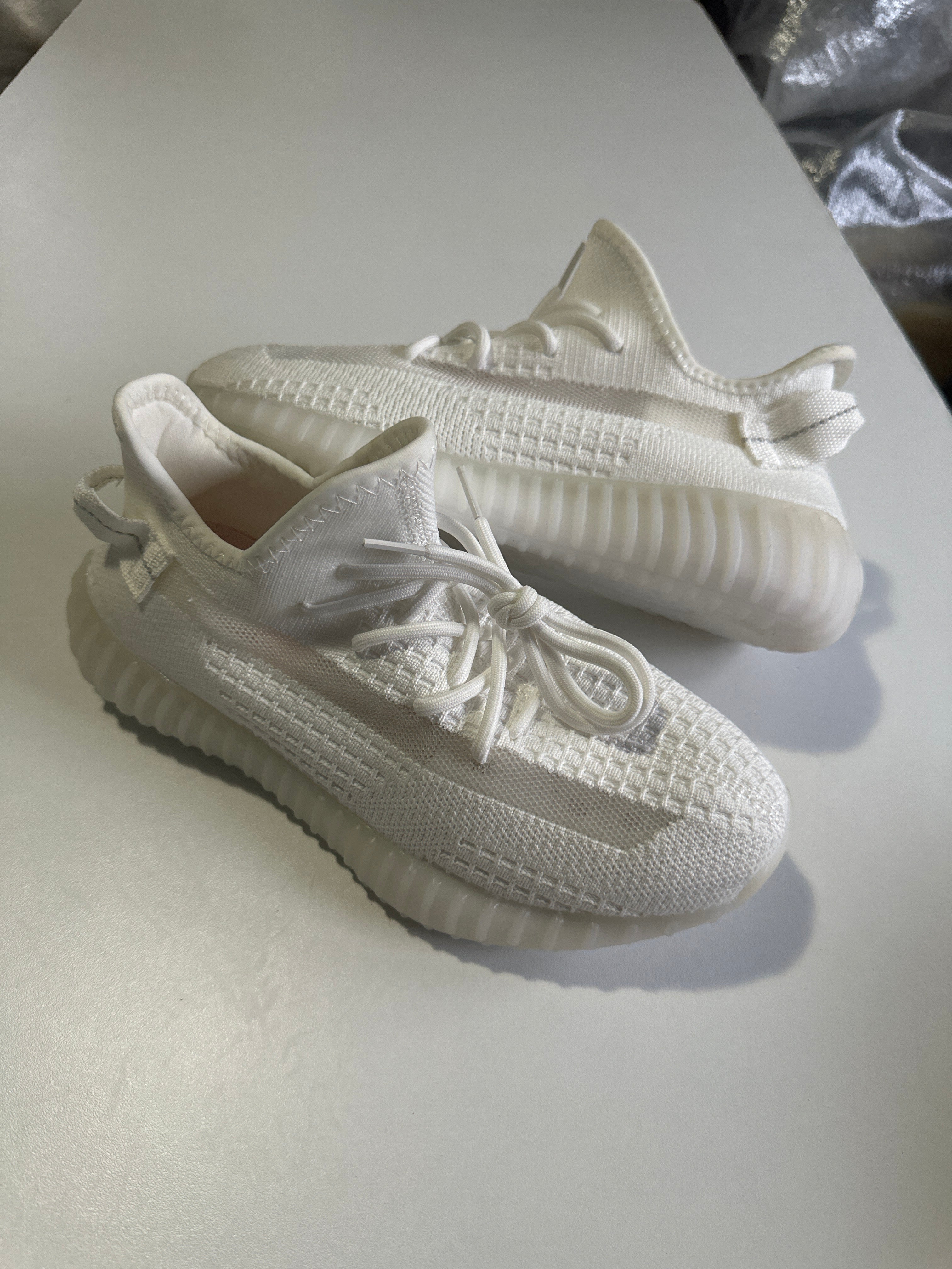 ADIDAY YEEZY
