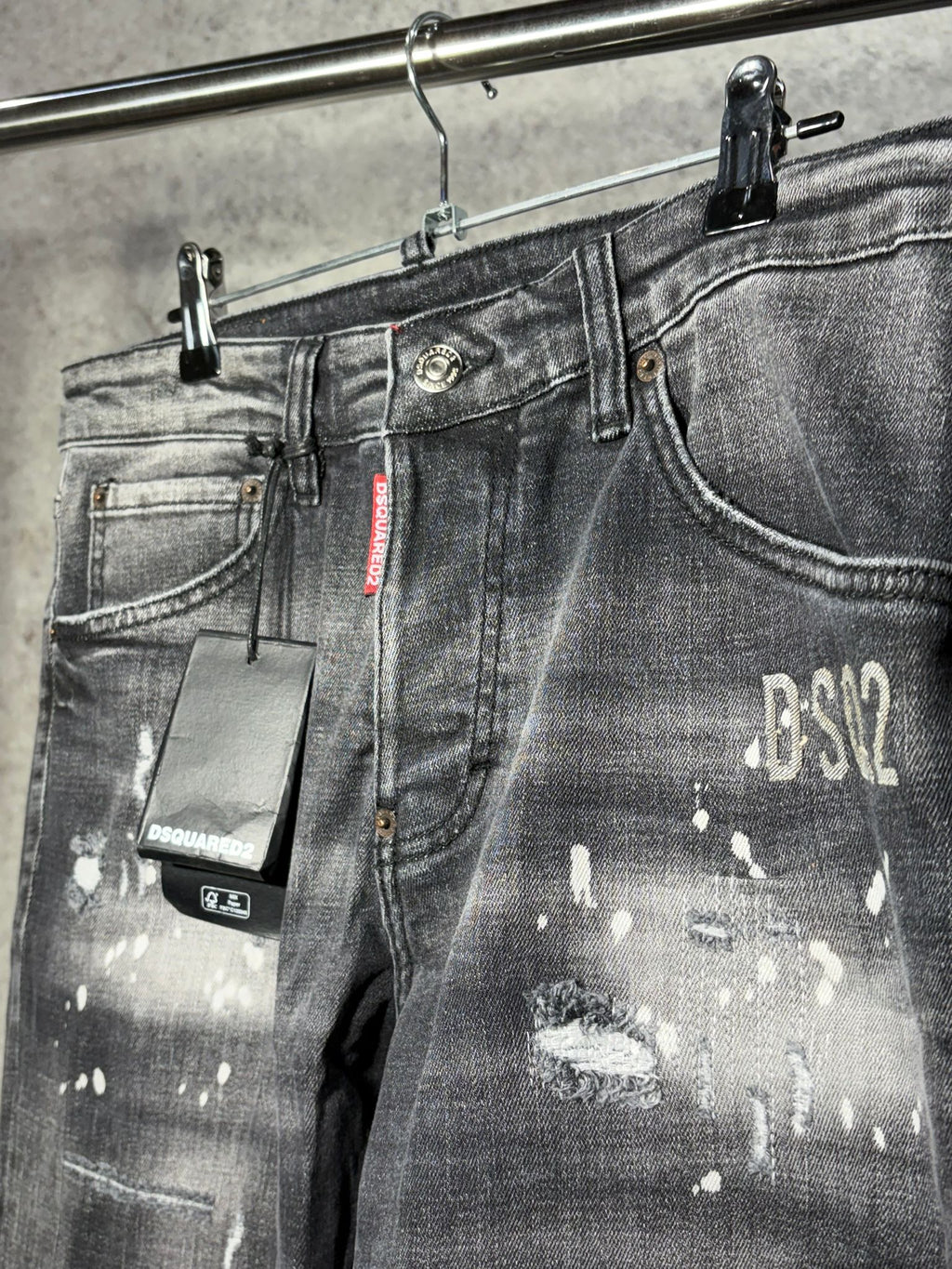 Dsquared2