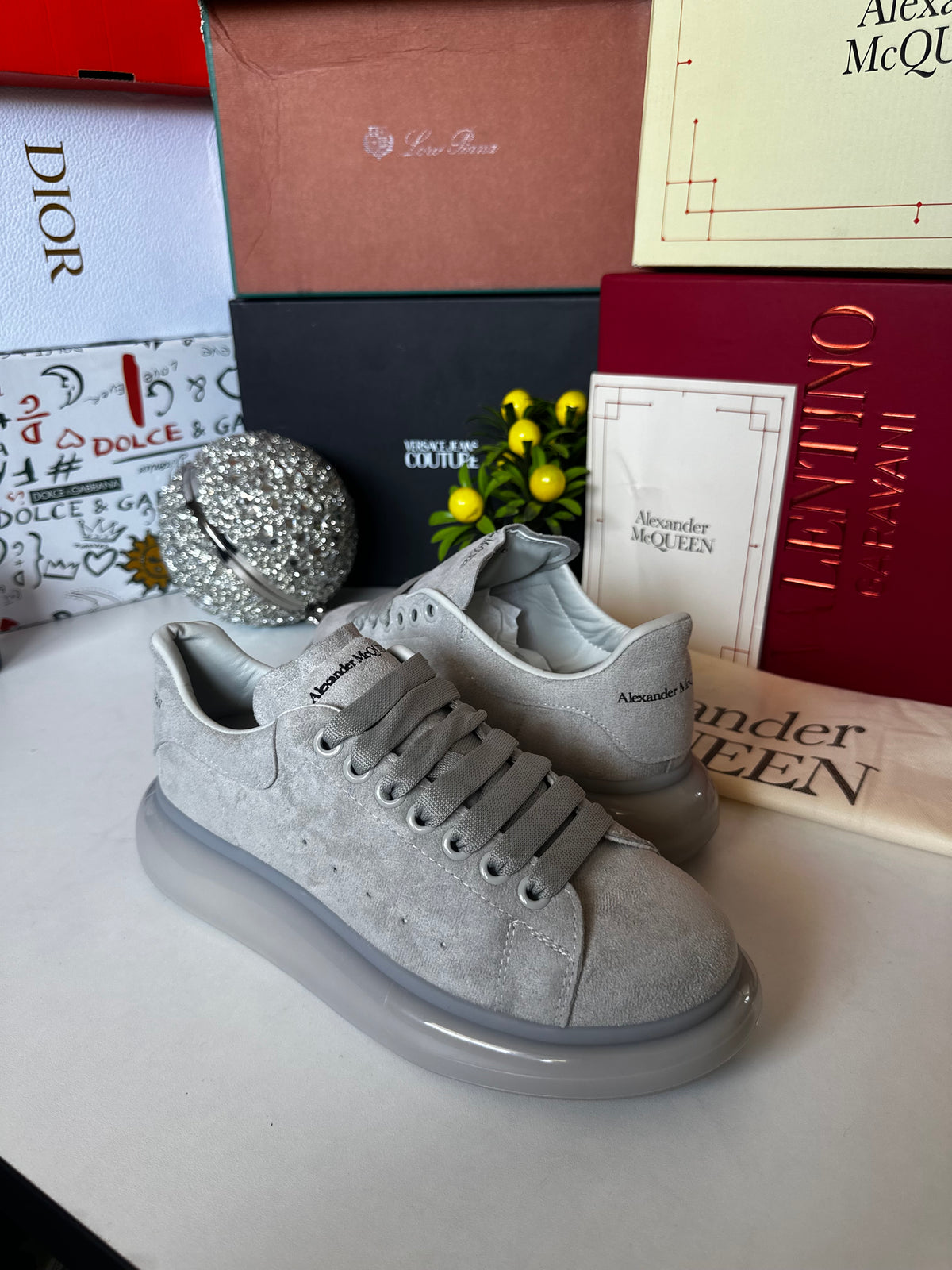 Alexander Mcqueen