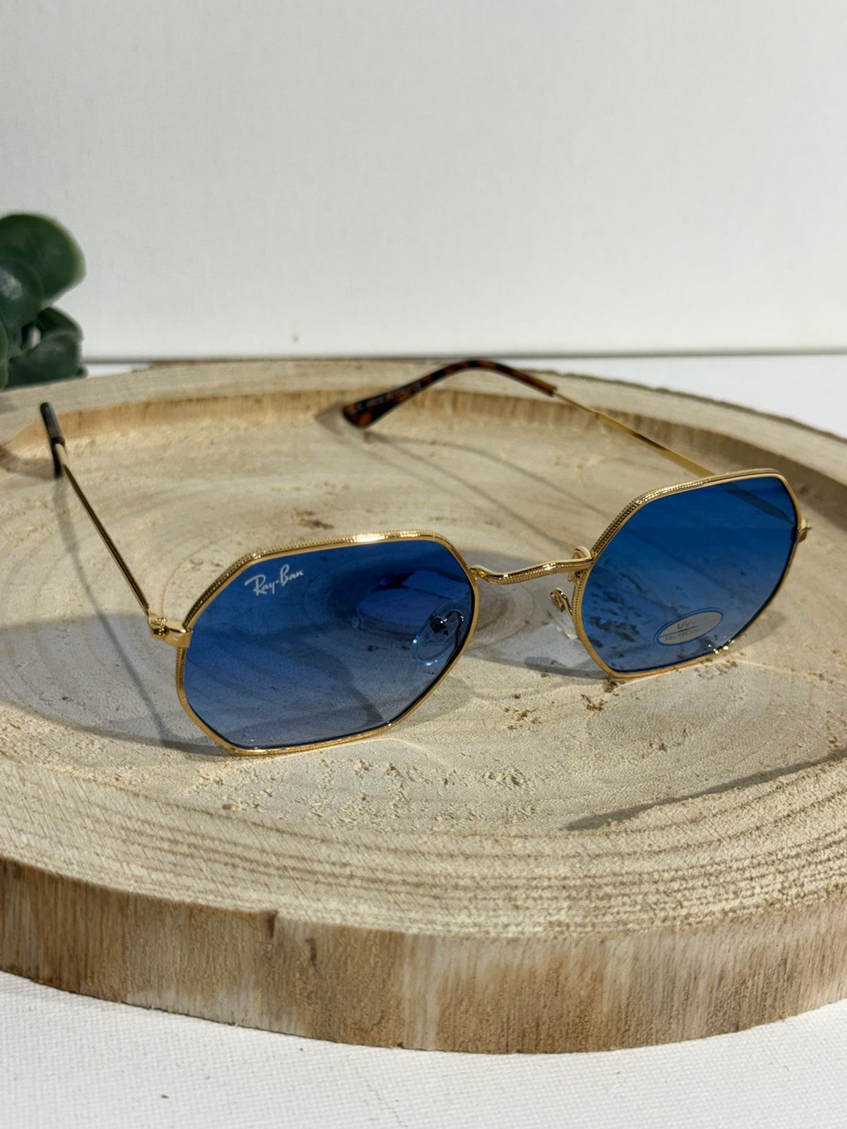 Ray Ban