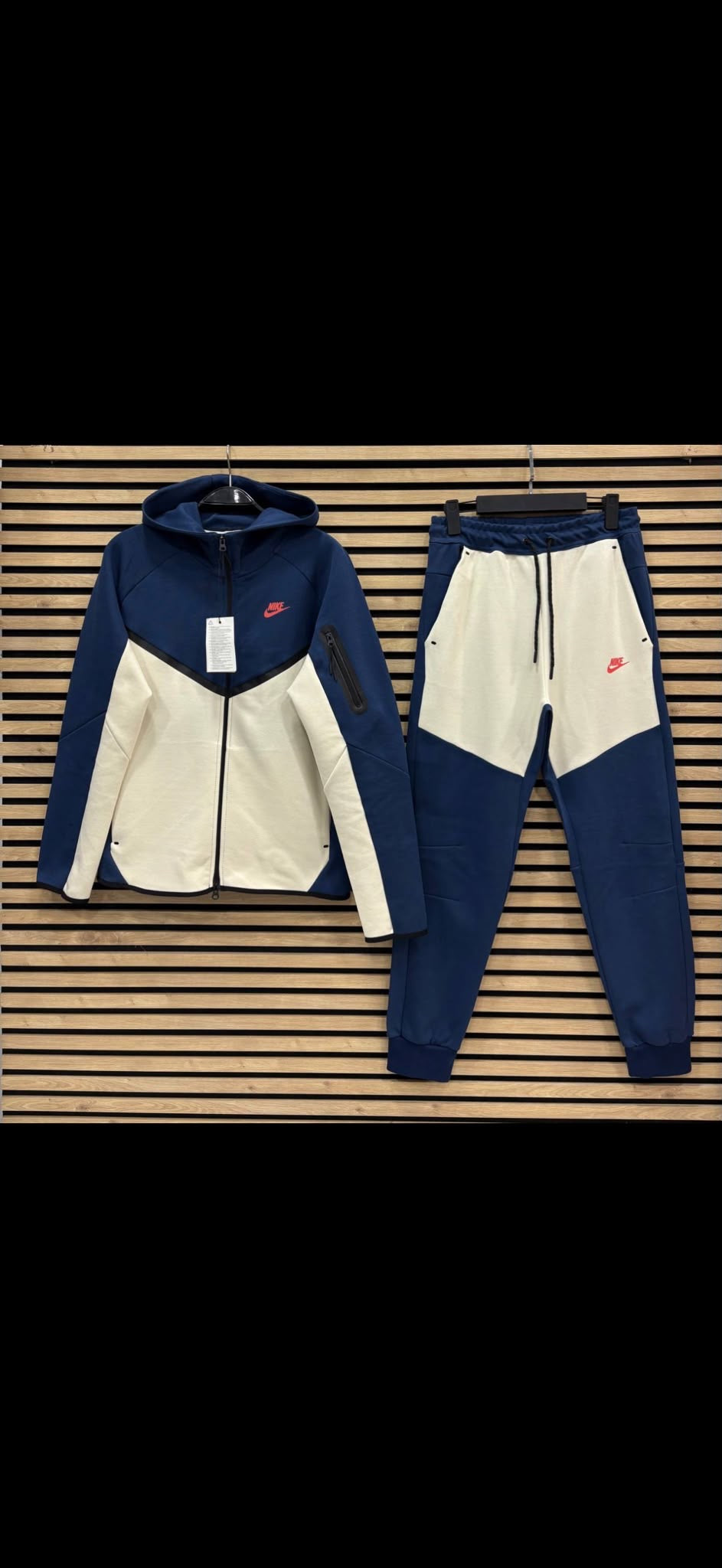 Nike Tech Fleece