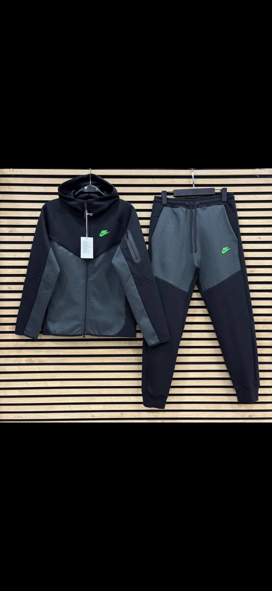 Nike Tech Fleece
