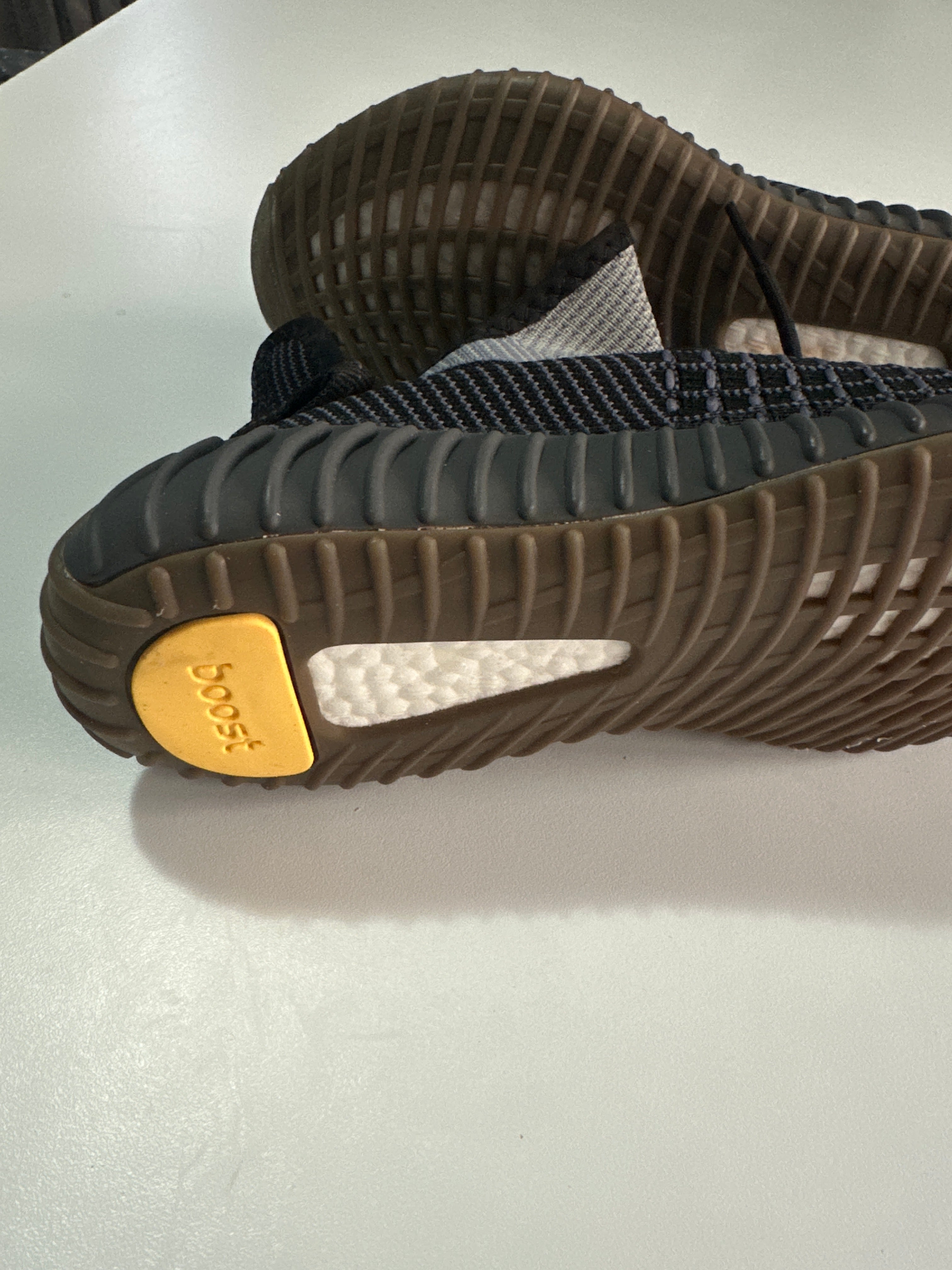 ADIDAY YEEZY