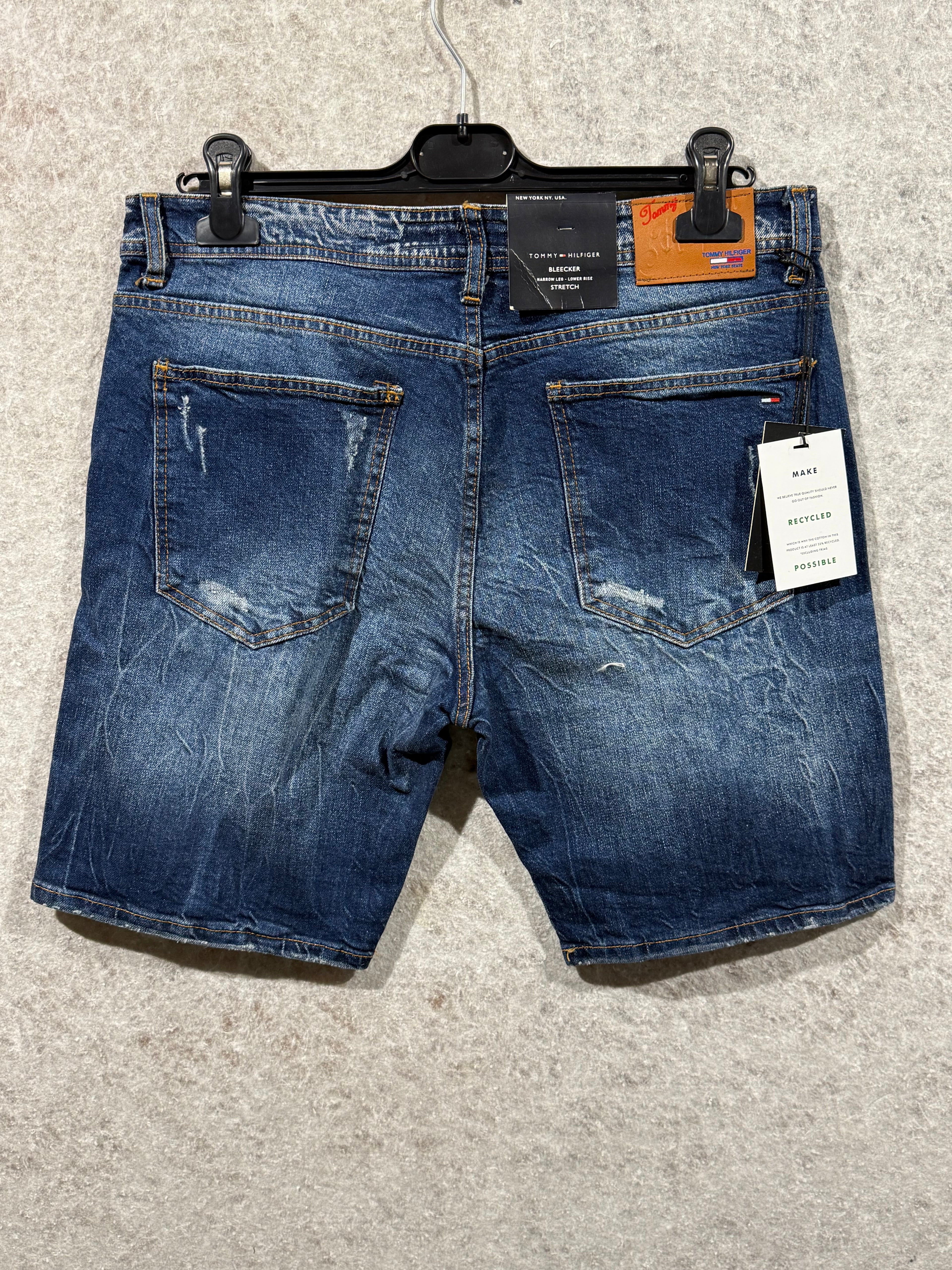 Tommy Hilfiger