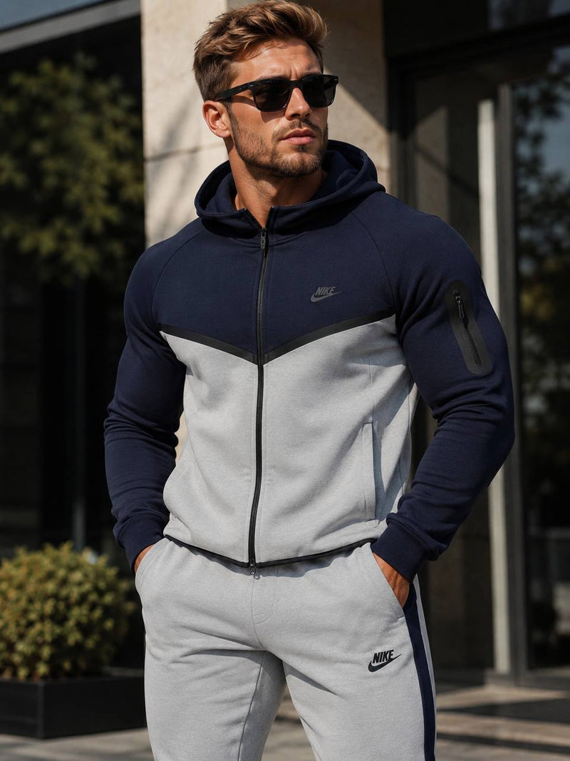 Nike Tech Fleece