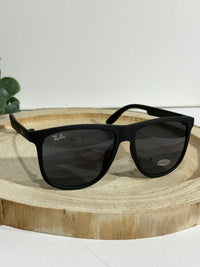 Ray Ban