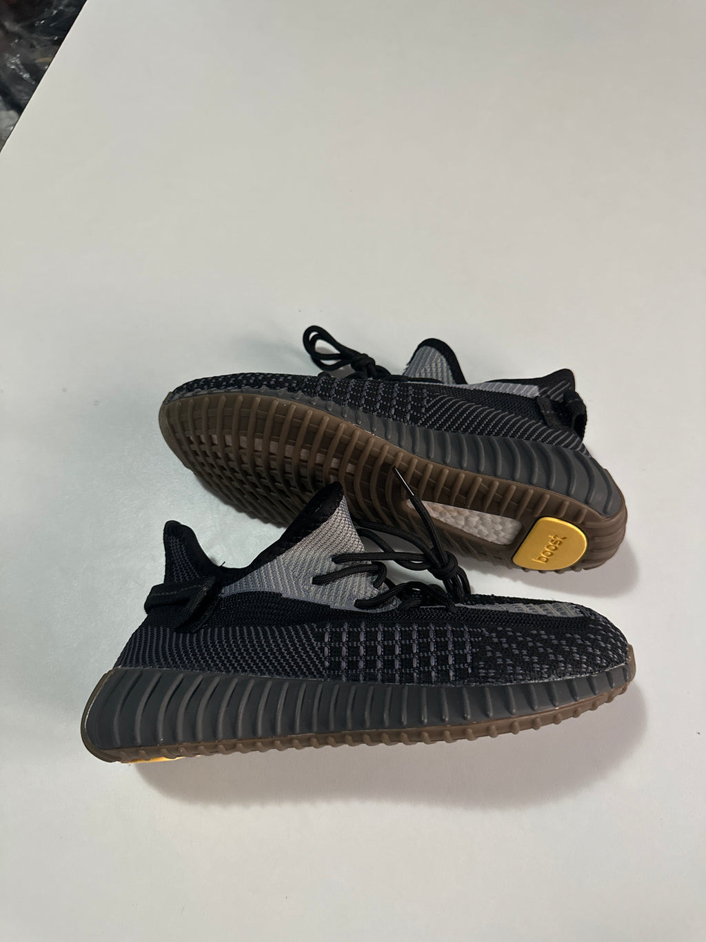 ADIDAY YEEZY