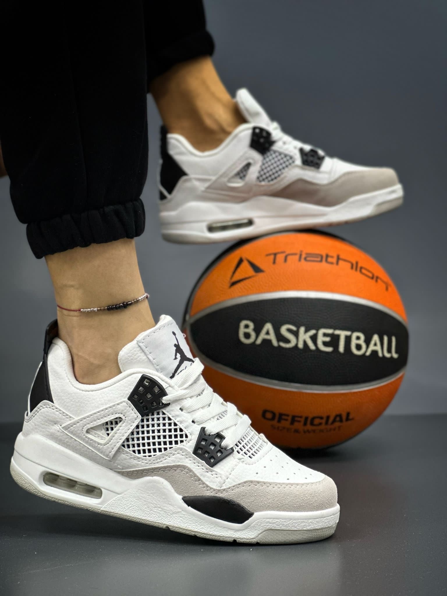 Air Jordan White-Black
