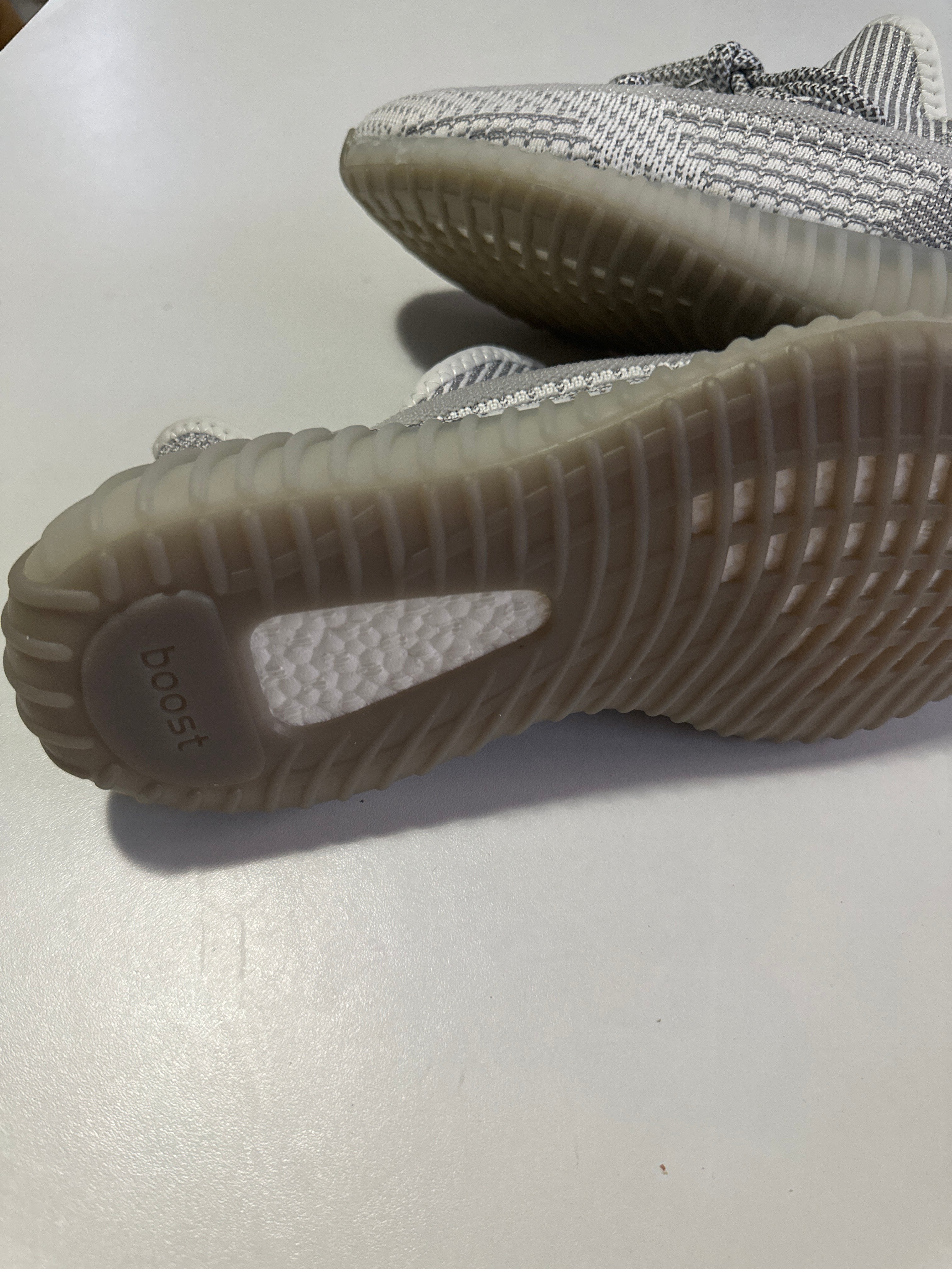 ADIDAY YEEZY