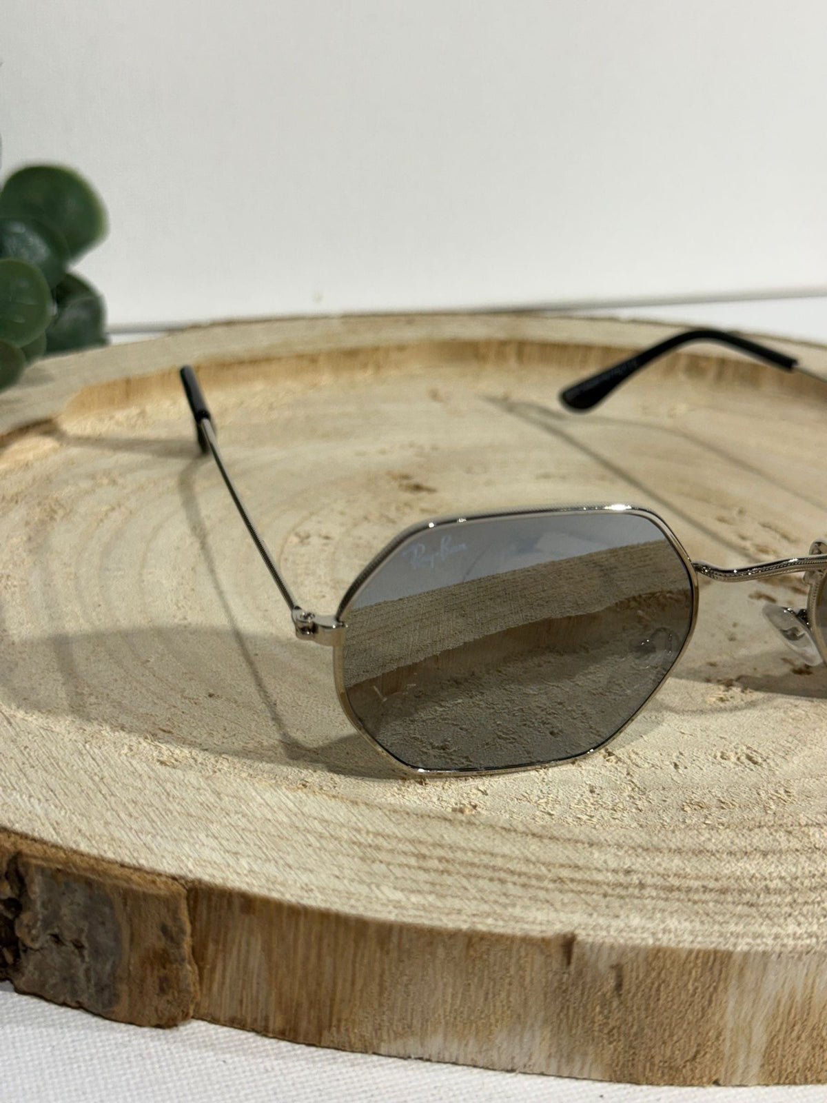 Ray Ban