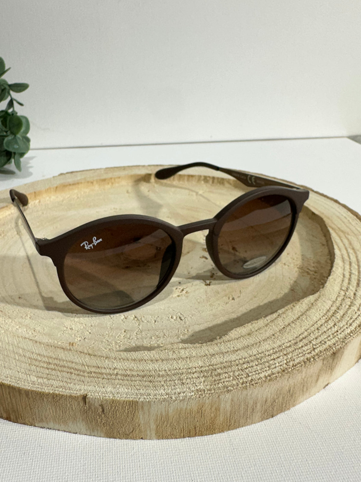 Ray Ban