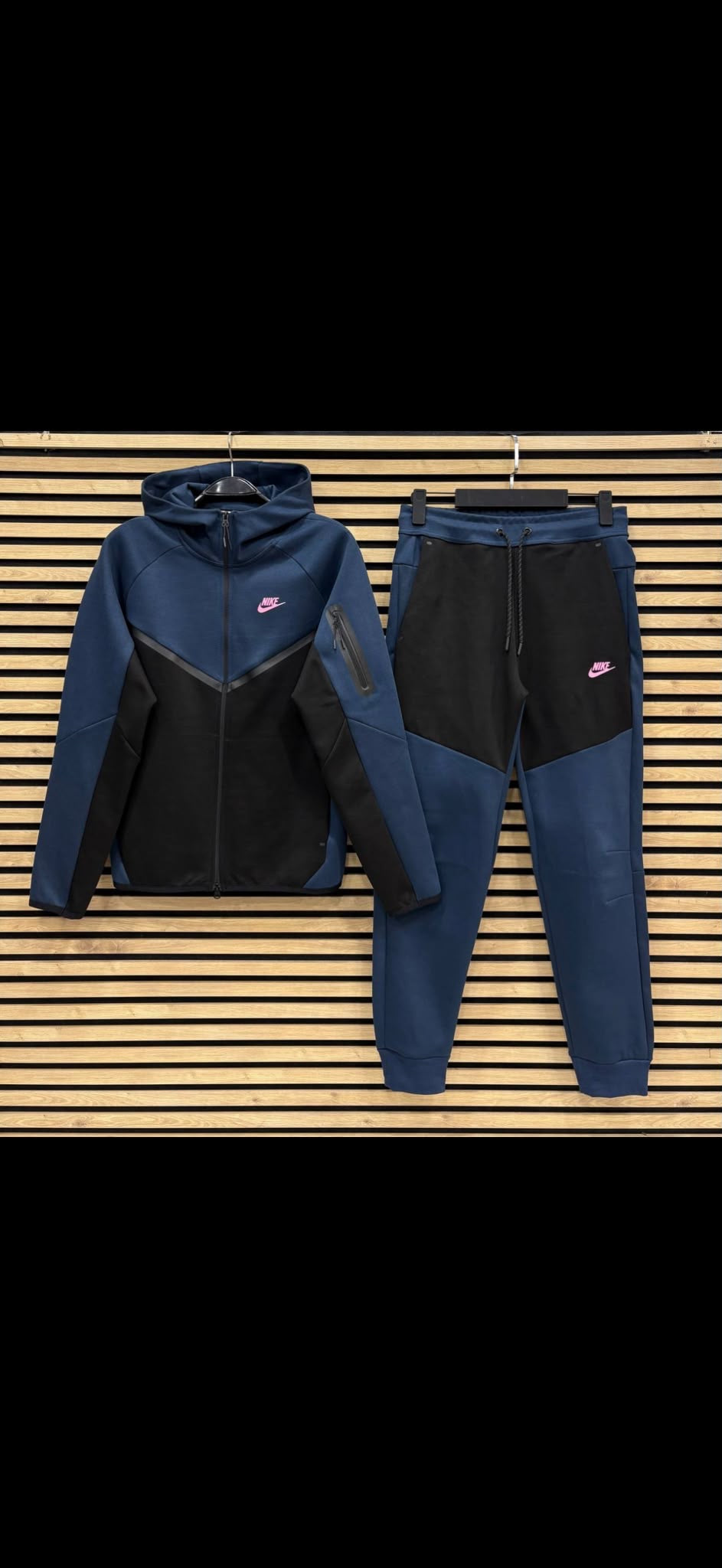 Nike Tech Fleece
