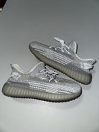 ADIDAY YEEZY