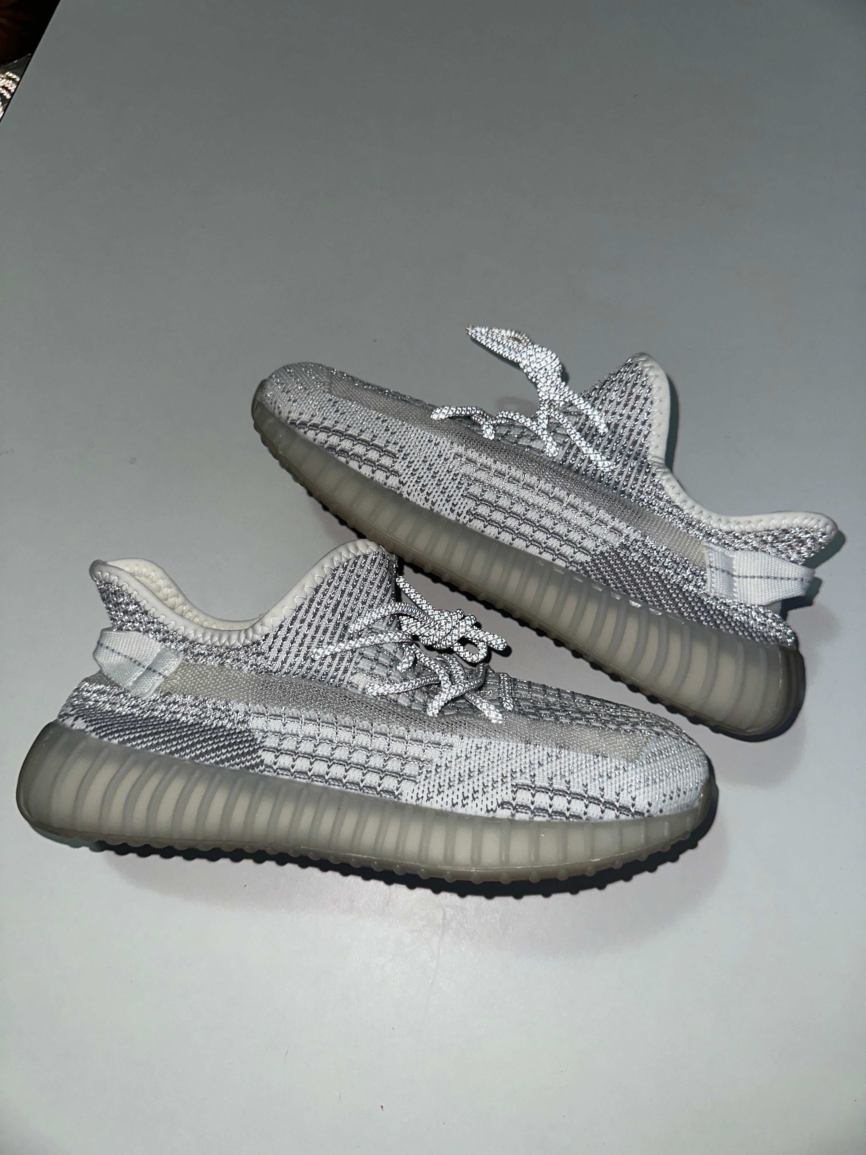 ADIDAY YEEZY