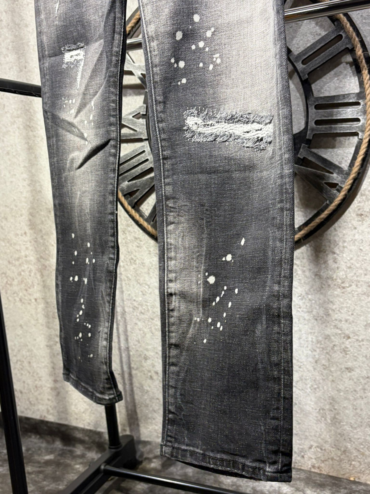 Dsquared2