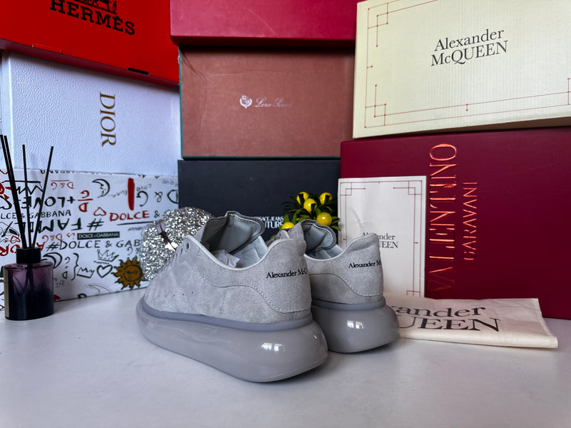 Alexander Mcqueen