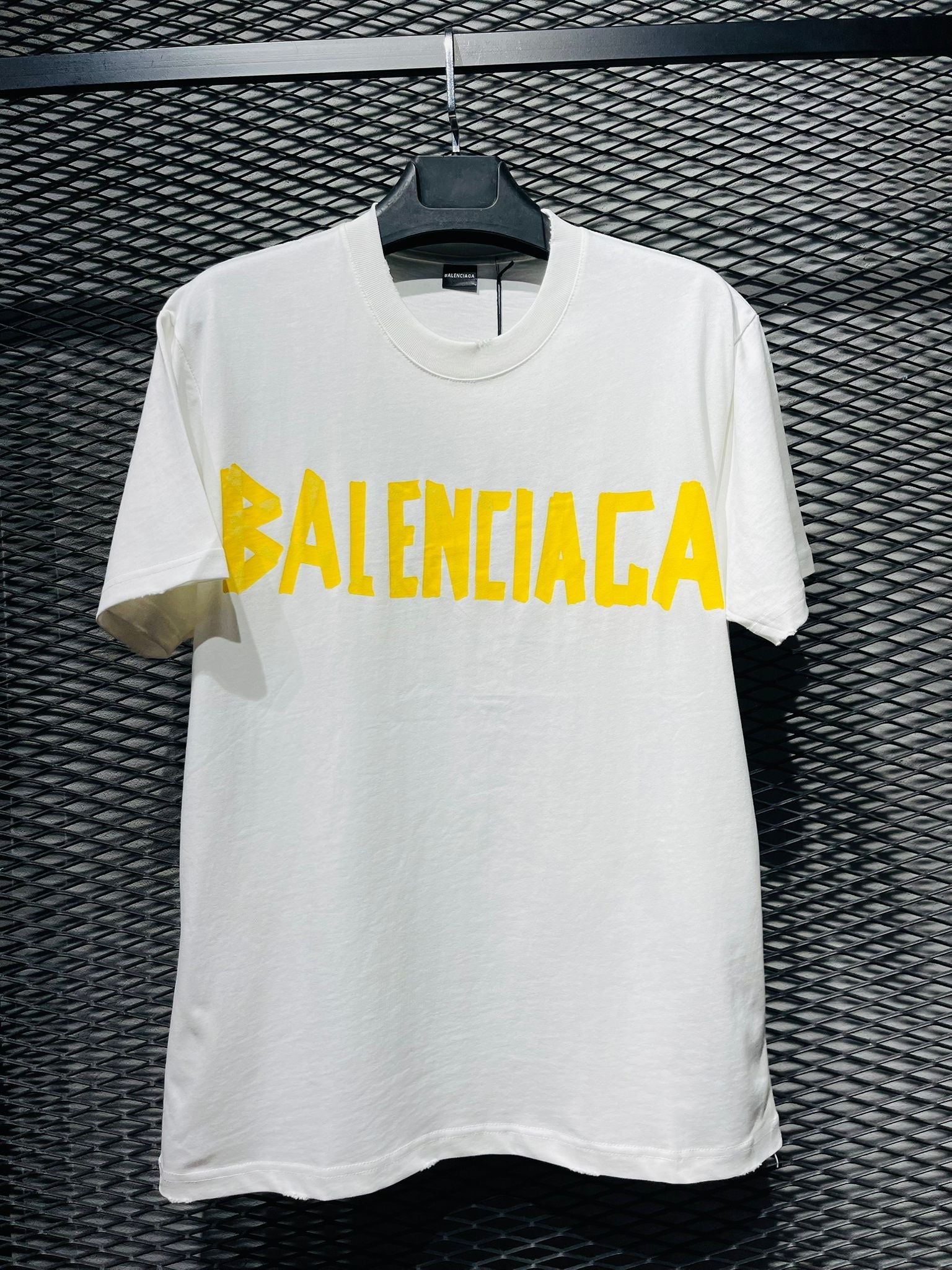 BALENCIAGA