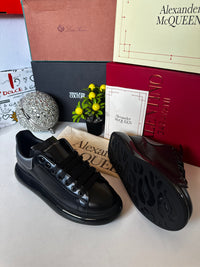 Alexander Mcqueen