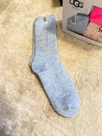 UGG