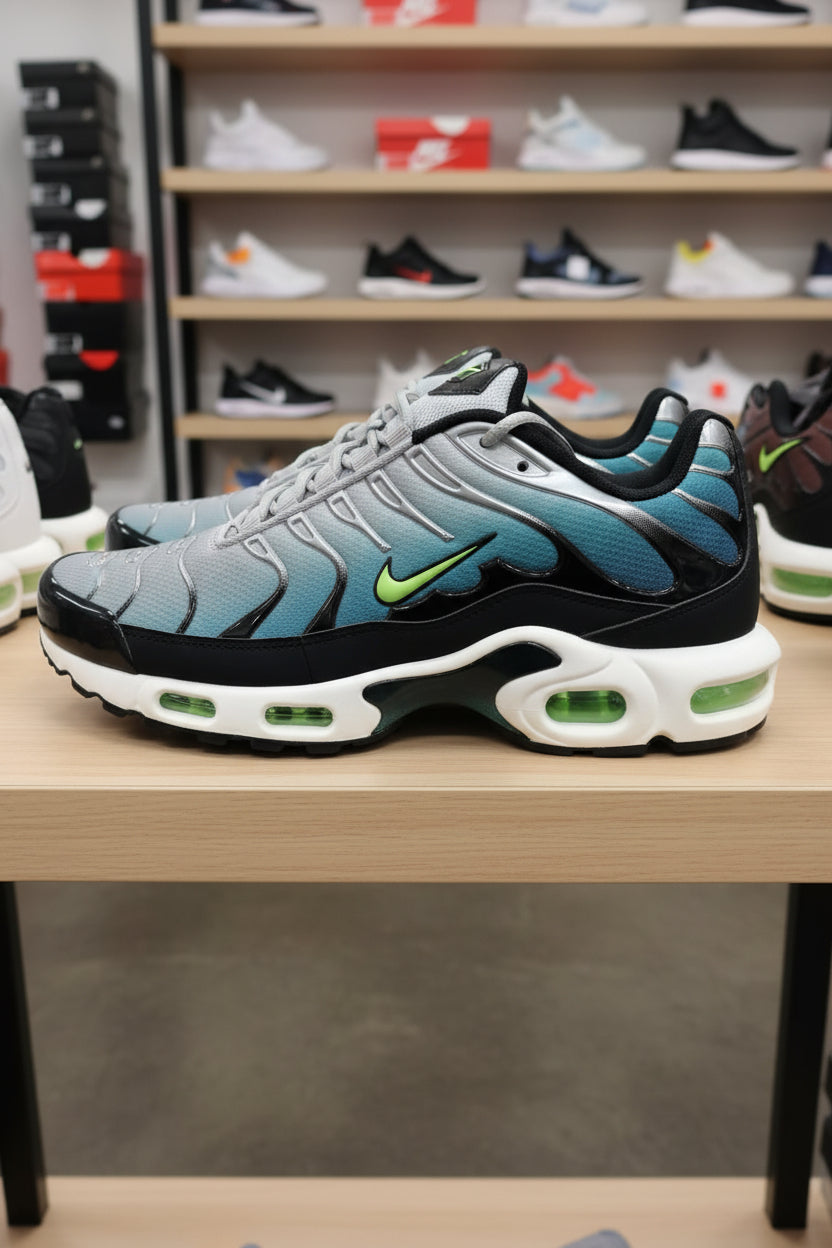 NIKE TN