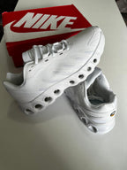 NIKE TN