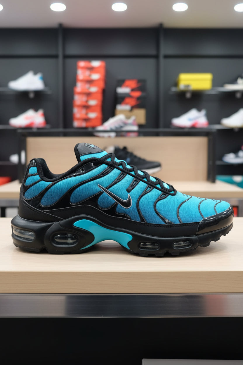NIKE TN