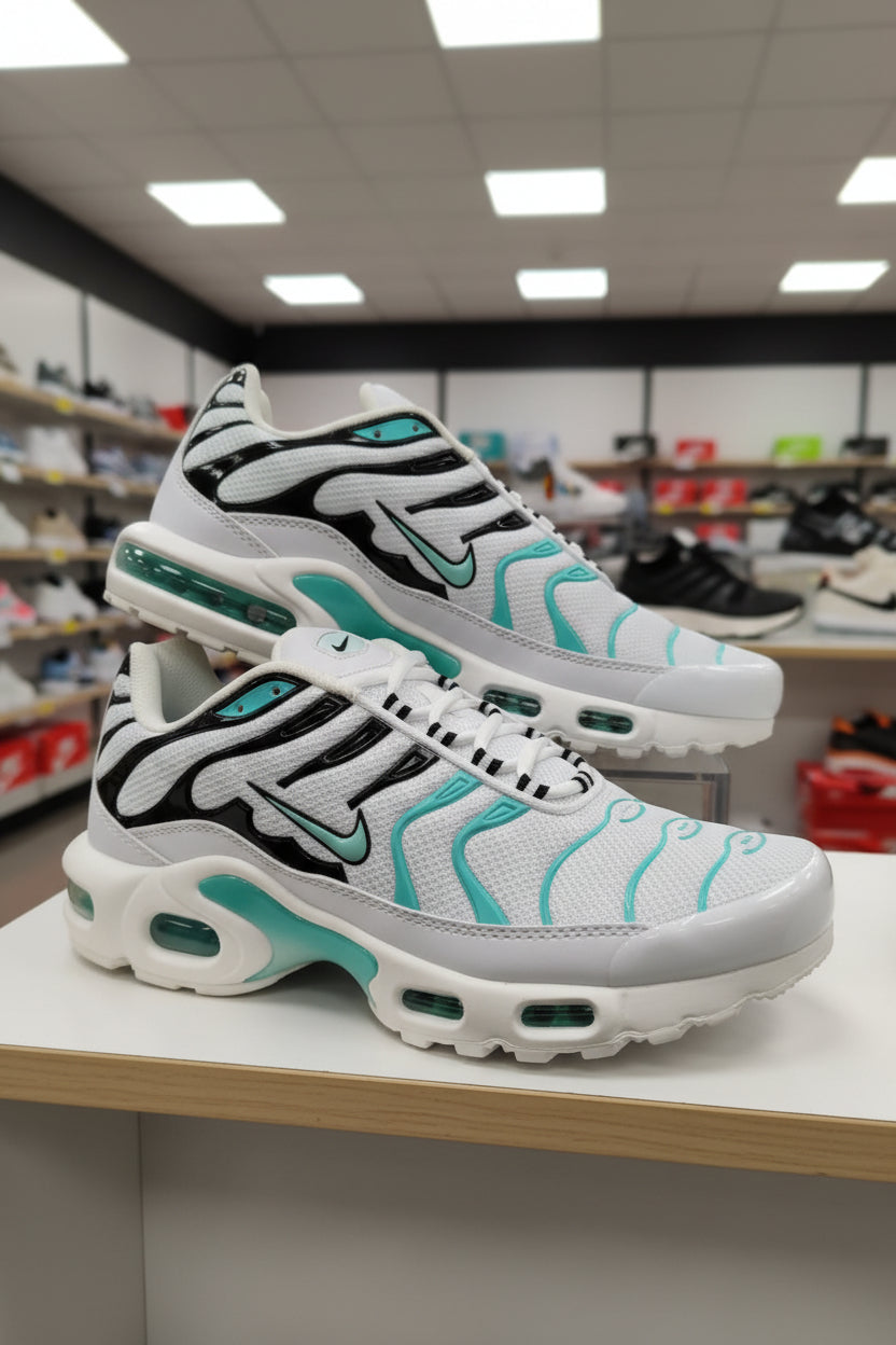 NIKE TN